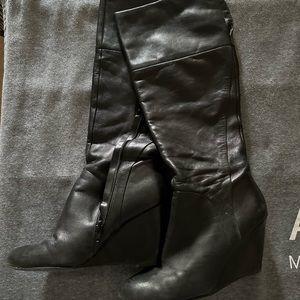 Black Nine West Wedge Heel Boots – Women’s Size 7 – OK Condition